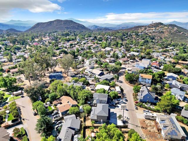 130 Scenic Dr, El Cajon CA: https://media.crmls.org/mediaz/d811beab-ba33-4176-8492-2a60aa7112d8.jpg