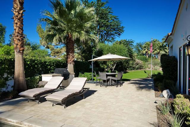 76054 Via Saturnia, Indian Wells CA: https://media.crmls.org/mediaz/d811fb8c-db27-4b92-98a5-0fdf3944d27c.jpg