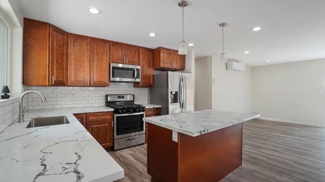4275 77 College Ave, San Diego CA: https://media.crmls.org/mediaz/d81228f8-22f2-43ec-bbdb-a0c177a92782.jpg