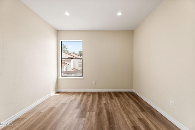 Detail Gallery Image 17 of 44 For 9760 Jersey Ave #173,  Santa Fe Springs,  CA 90670 - 3 Beds | 3 Baths