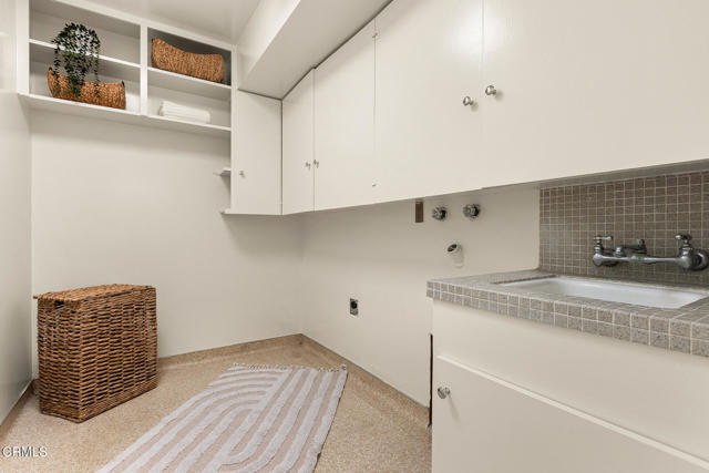 Detail Gallery Image 21 of 37 For 5511 Vista Canada Pl, La Canada Flintridge,  CA 91011 - 3 Beds | 2 Baths