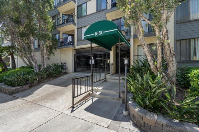 1650 8Th Ave, San Diego, California 92101, 2 Bedrooms Bedrooms, ,2 BathroomsBathrooms,Condominium,For Sale,8Th Ave,240028459SD