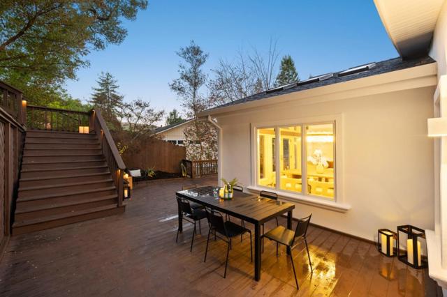 2937 San Juan Boulevard, Belmont CA: https://media.crmls.org/mediaz/d81373db-24b7-46a5-999d-a3fe5dd66163.jpg