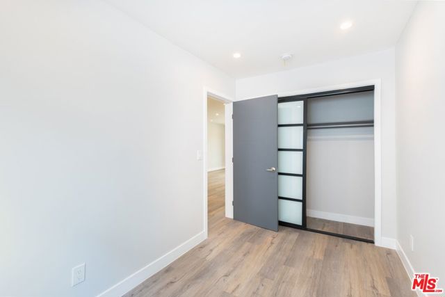 3872 Bentley Avenue, Culver City CA: https://media.crmls.org/mediaz/d815a0a3-e7d1-41de-834d-fbcb15350fff.jpg