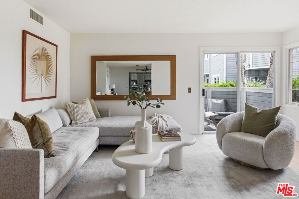 2120 Coast Highway - photo 6