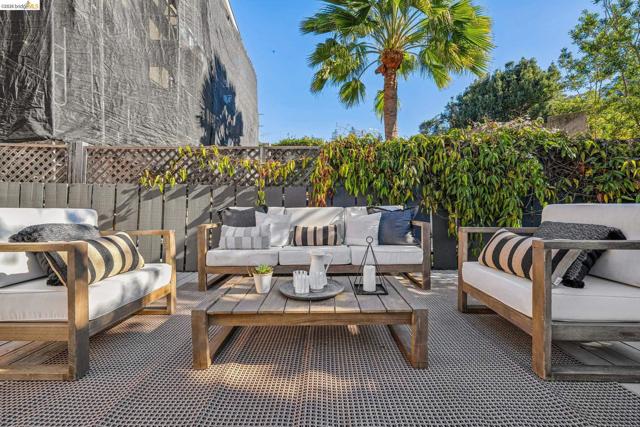 Image 47 of 59 For 4201 Lakeshore Ave