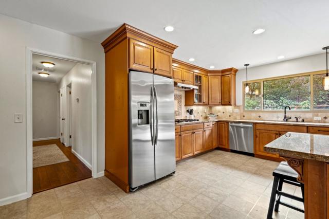 2811 Forest Lodge Road, Pebble Beach CA: https://media.crmls.org/mediaz/d819ff42-c0c4-4a27-a99d-cb33fa01fdec.jpg