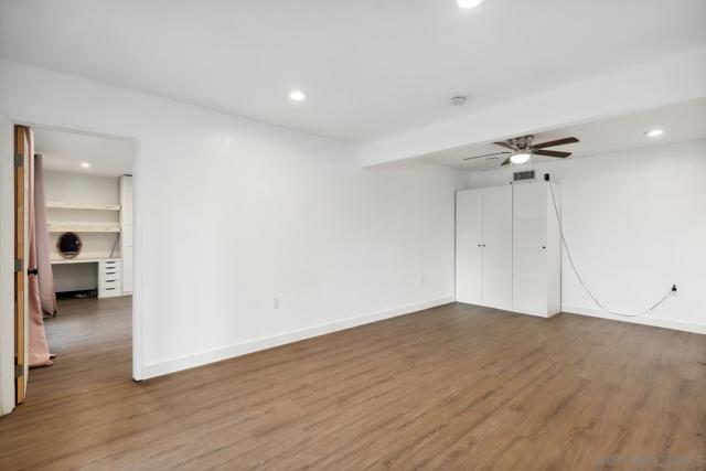 Image 20 of 46 For 8553 Gardena Rd
