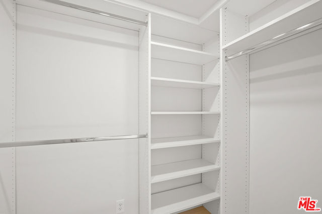 617 Westmount Drive, West Hollywood CA: https://media.crmls.org/mediaz/d81b3557-d3a0-48d3-88cf-980a5da40c61.jpg
