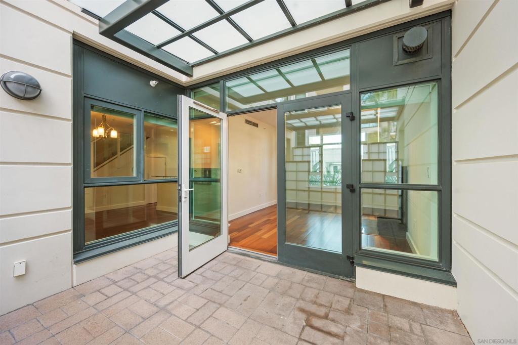 MLS #250029737SD img 12