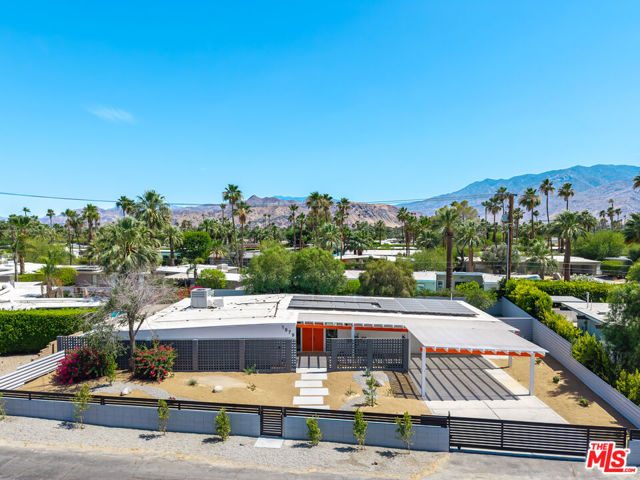 1979 East Alejo Road, Palm Springs, CA 92262 | Slideshow Image #49