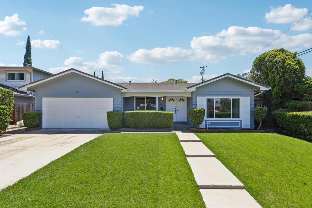5933 Dunn Avenue