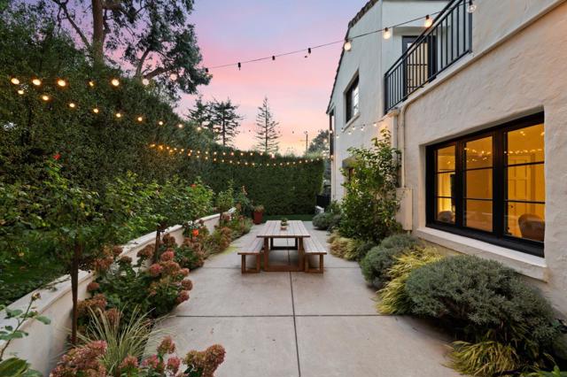 670 Edgewood Road, San Mateo CA: https://media.crmls.org/mediaz/d81e2eae-2a4f-434d-92f4-239c33e56bb1.jpg