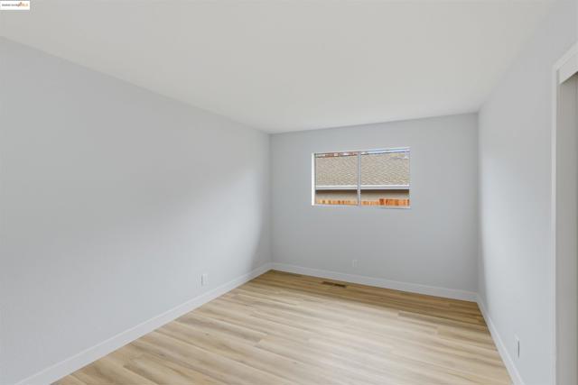 3640 Sun View Terrace, Concord CA: https://media.crmls.org/mediaz/d81e38bc-b89f-4850-9439-9367f43140ab.jpg