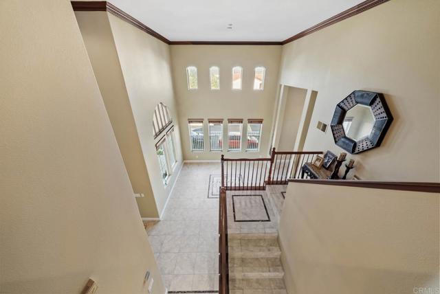 2062 Pleasant Waters Ct, Spring Valley CA: https://media.crmls.org/mediaz/d81fd8a9-0161-464a-80bc-0a4dc662ca05.jpg