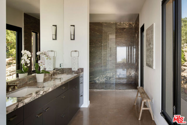5651 W Camino Cielo, Santa Barbara CA: https://media.crmls.org/mediaz/d81ff0fe-aa83-4ab8-b5d1-31a525e264c5.jpg