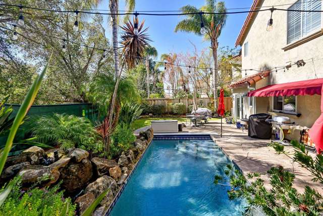 5233 Boulder Ct, Concord CA: https://media.crmls.org/mediaz/d8206c27-e7e3-4a06-a812-f0d9b981a0be.jpg