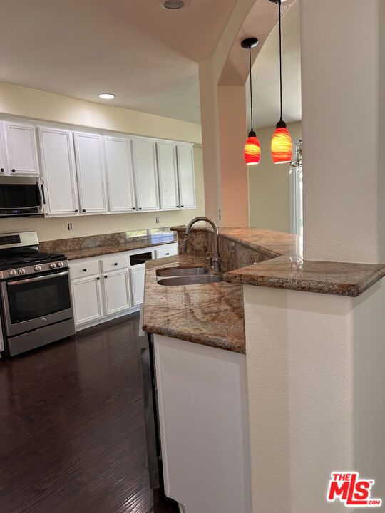 40247 Preston Road, Palmdale CA: https://media.crmls.org/mediaz/d820a3cc-f835-4d49-9e67-32787f773e21.jpg
