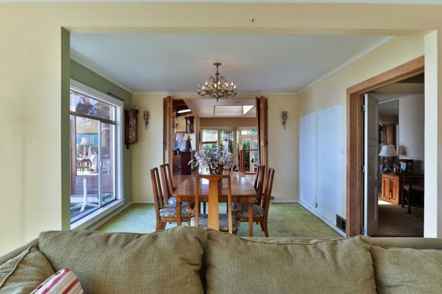 4980 Paradise Drive,  CA: https://media.crmls.org/mediaz/d8218446-57d7-4821-8ad2-355e3bb2c84c.jpg