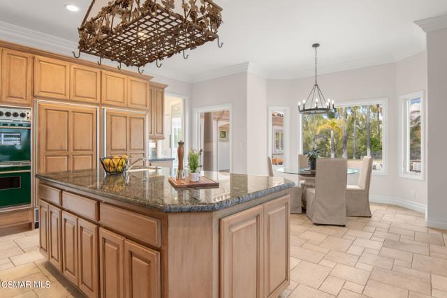 13550 Andalusia Drive, Santa Rosa CA: https://media.crmls.org/mediaz/d821bbb9-a641-47ee-afee-66bf23301f51.jpg