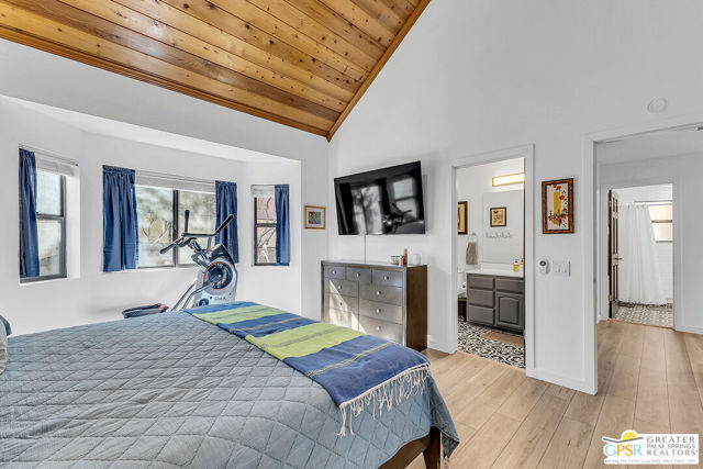 25181 Gail Drive, Idyllwild CA: https://media.crmls.org/mediaz/d821ef3e-ee86-432b-8bd1-30fbb94c95b6.jpg