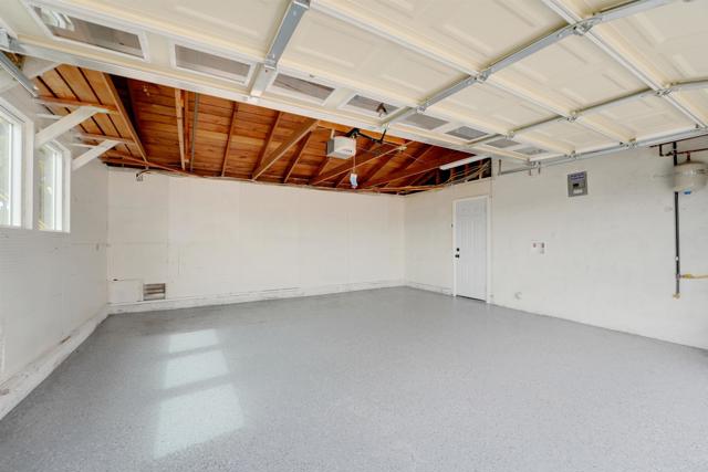 Detail Gallery Image 25 of 29 For 4301 Mount Putman Ave, San Diego,  CA 92117 - 3 Beds | 2 Baths