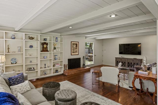 3483 Ocean Avenue, Carmel CA: https://media.crmls.org/mediaz/d822d93d-6208-4b48-9e9a-12bc9f24c221.jpg