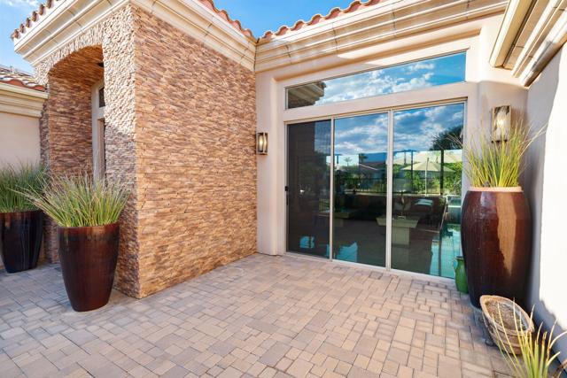 22 Calle La Reina, Rancho Mirage, CA 92270