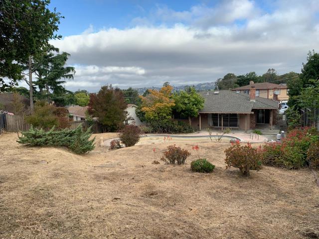 2847 Ralston Way, Hayward CA: https://media.crmls.org/mediaz/d8239171-25dd-4c33-aba9-920a5899a6c3.jpg