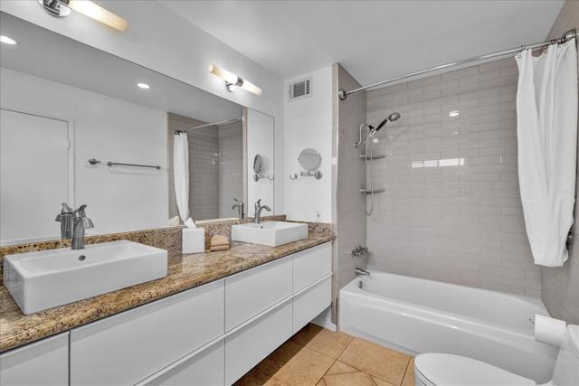 737 N Madrid Circle, Palm Springs, CA 92262