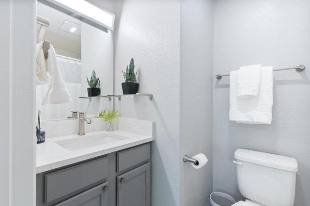 41 Grandview Street, Santa Cruz CA: https://media.crmls.org/mediaz/d8252ab8-ca04-4bb4-b296-21fa663ed4c4.jpg