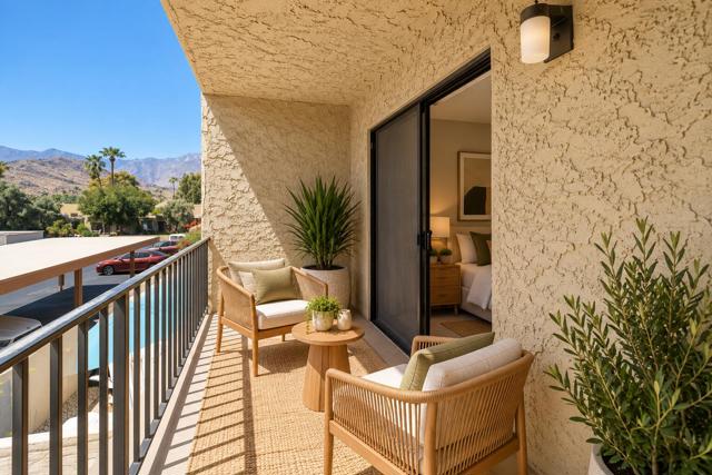 2338 Los Patos Drive, Palm Springs, CA 92264