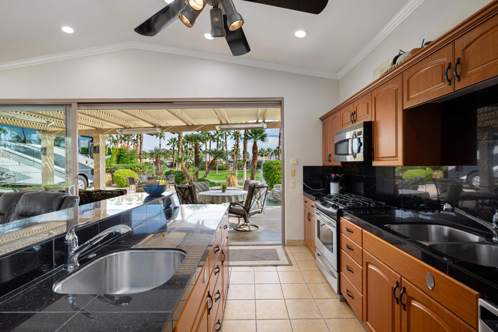 MLS #219139254DA image #20