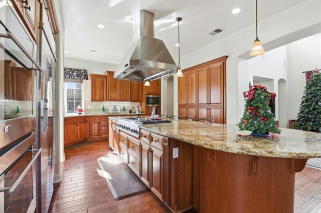 1625 Mission Avenida, Morgan Hill CA: https://media.crmls.org/mediaz/d8285087-342b-480c-9784-4bd39034407c.jpg