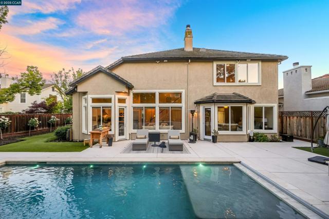 139 Shelterwood Ln, Danville CA: https://media.crmls.org/mediaz/d8287f6c-3655-4658-9988-3e42b35bbe33.jpg
