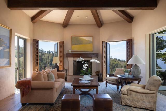 3200 Red Wolf Drive, Carmel CA: https://media.crmls.org/mediaz/d829b778-78f4-4e2d-97fc-a873a4a4bab4.jpg