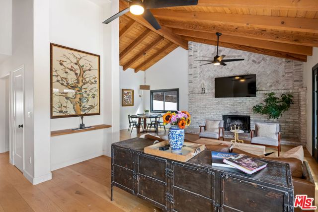 2437 Stokes Canyon Road photo 4