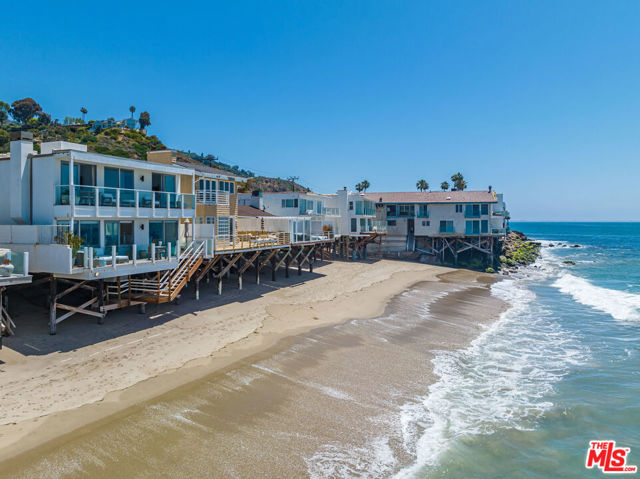 21250 Pacific Coast Highway photo 3