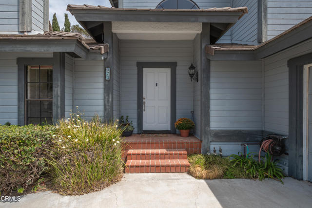 Detail Gallery Image 3 of 27 For 670 Lions Gate Dr, Oxnard,  CA 93030 - 3 Beds | 2/1 Baths