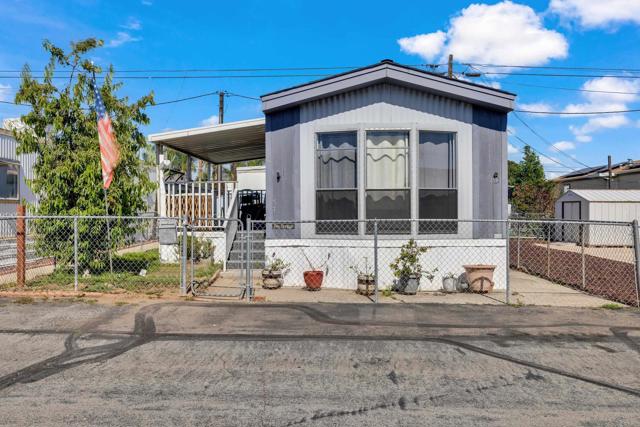 Detail Gallery Image 4 of 25 For 1425 E Madison Ave Spc 57,  El Cajon,  CA 92019 - 1 Beds | 1 Baths