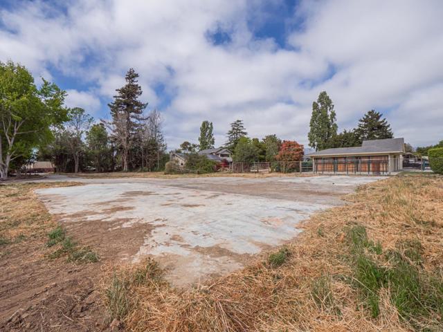 30 Riverside Road, Watsonville CA: https://media.crmls.org/mediaz/d82c1cd4-a7c5-4a61-9f43-d6885e2c3d31.jpg
