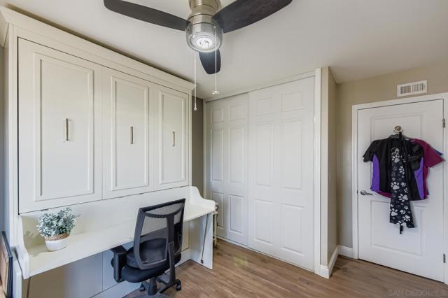 12450 Robison Blvd, Poway CA: https://media.crmls.org/mediaz/d82c5464-2ea1-4ec4-9729-f735344f692d.jpg