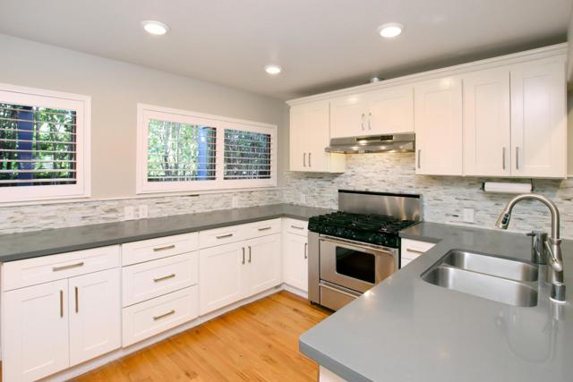 217 Valencia Avenue, Aptos CA: https://media.crmls.org/mediaz/d82c8640-2ad0-454d-bb2b-34c193e88395.jpg