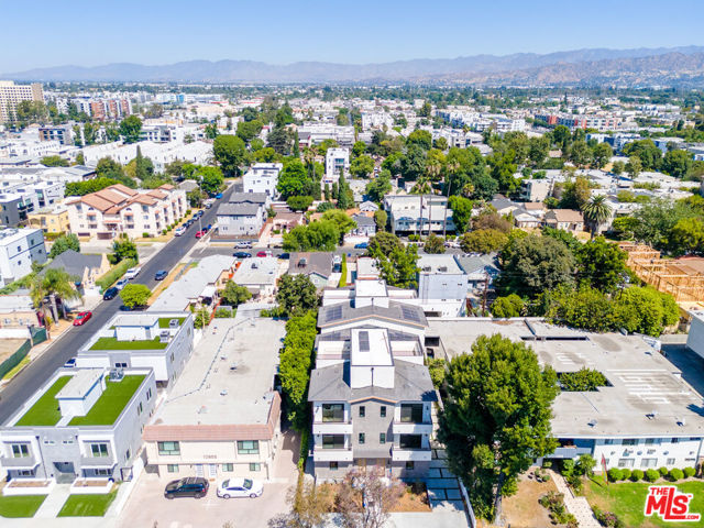 10847 Morrison Street photo 8