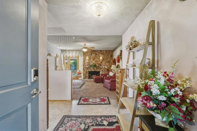 Detail Gallery Image 36 of 58 For 1637 Oak Hill, Escondido,  CA 92027 - 3 Beds | 2 Baths