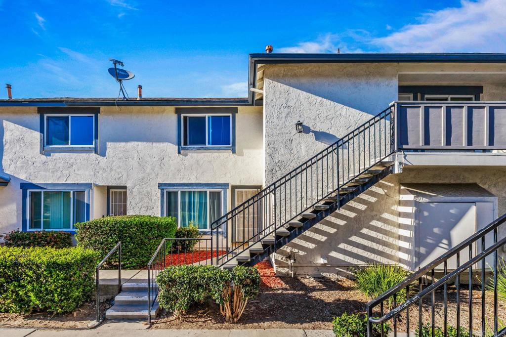 3446 Los Mochis Way