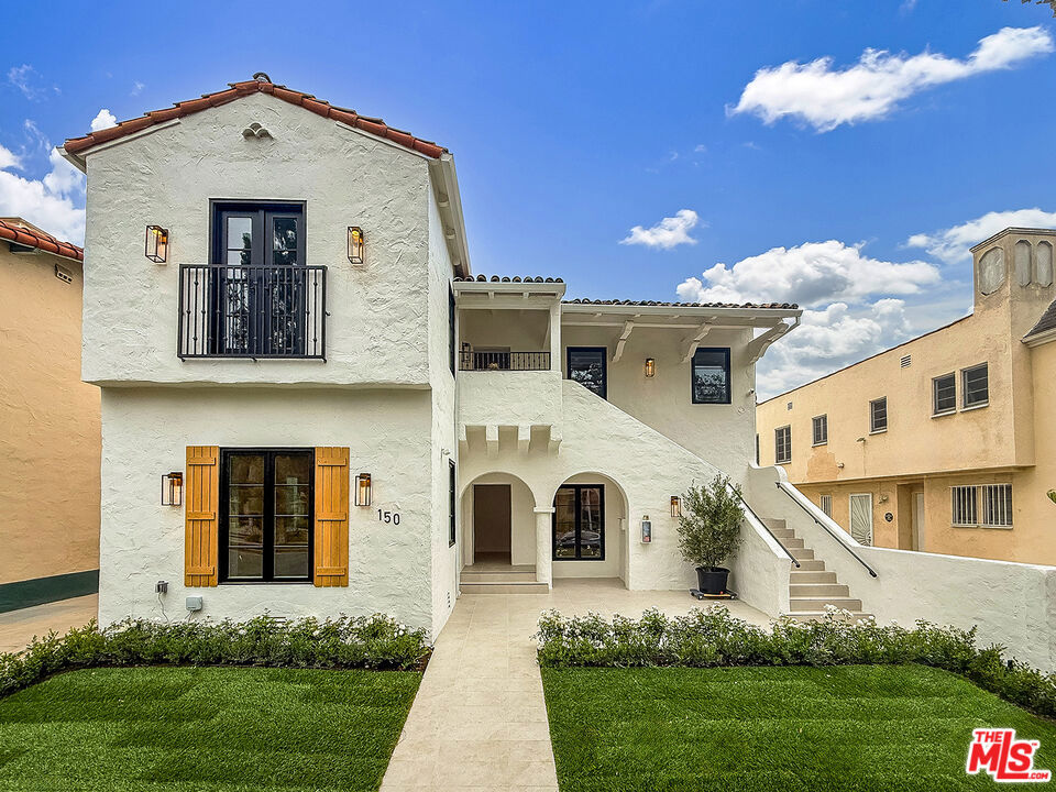 150 N Arnaz Drive #C