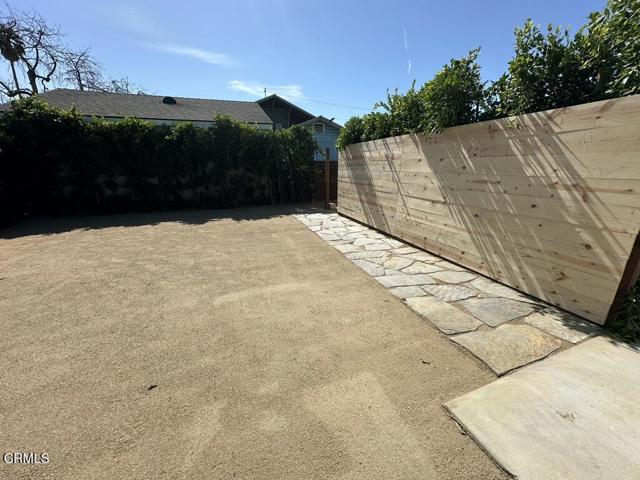 Detail Gallery Image 18 of 18 For 187 W Park Row Ave #102,  Ventura,  CA 93001 - 2 Beds | 1 Baths