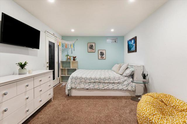 2127 Penasquitas Drive, Aptos CA: https://media.crmls.org/mediaz/d82fa25a-ce6e-411f-8213-c88d387624c8.jpg