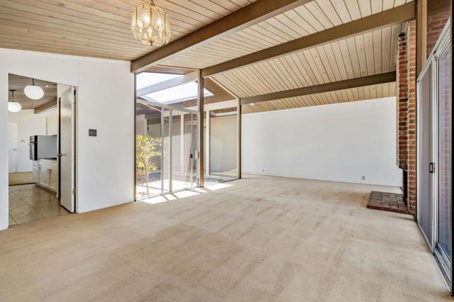 106 Eliza Court, Foster City CA: https://media.crmls.org/mediaz/d8313a25-3a97-461c-84dc-796a7377bb64.jpg